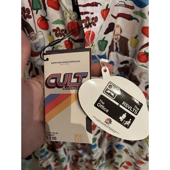 RSVLTS The Office Mens XL Kevin's Famous Chili KUNUFLEX Short Sleeve Button Up - Picture 3 of 6